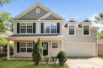 7419 MARY JO HELMS DR CHARLOTTE, NC 28215